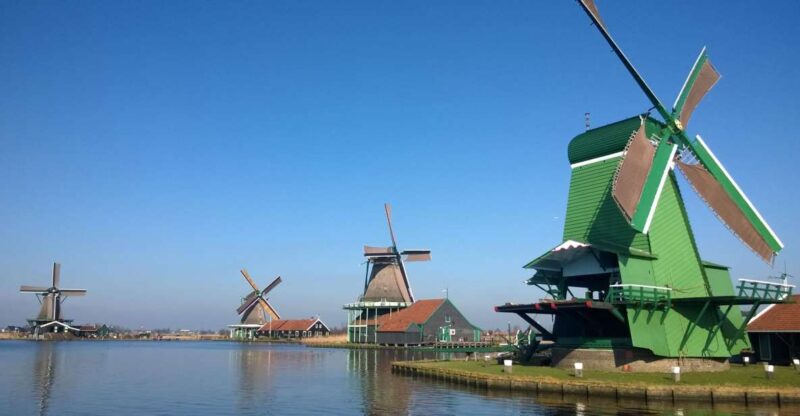 Amsterdam: Zaanse Schans 3-Hour Small Group Tour - Tasting Dutch Cheeses at a Local Farm