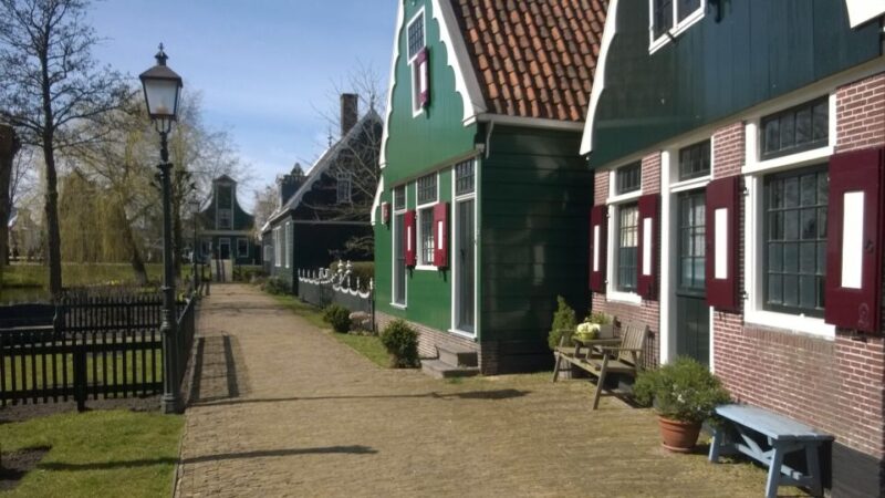 Amsterdam: Zaanse Schans 3-Hour Small Group Tour - Practical Tips and Physical Considerations