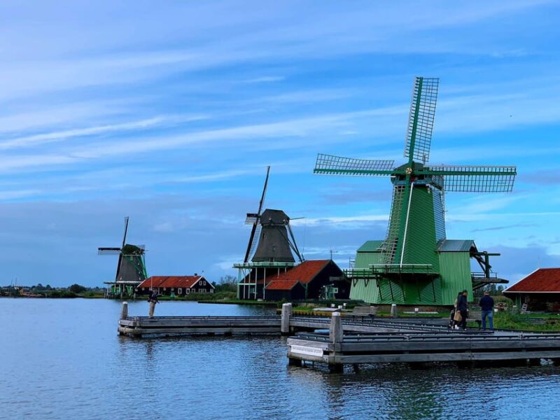 Amsterdam: Zaanse Schans and Giethoorn Day Trip with Cruise - Exploring Giethoorn’s Cultural and Natural Highlights