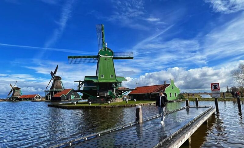 Amsterdam: Zaanse Schans and Giethoorn Day Trip with Cruise - Practical Details and Additional Inclusions