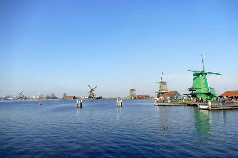 Amsterdam: Zaanse Schans Private Boat Tour with Guide - Walking Tour of Zaanse Schans’s Windmills and Artisans