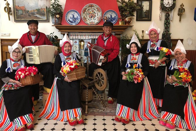 Amsterdam: Zaanse Schans - Volendam - Giethoorn with Boat Tour - Zaanse Schans: Windmills and Clogs