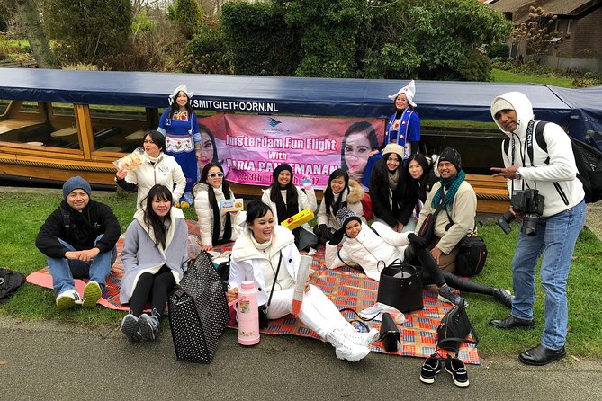 Amsterdam: Zaanse Schans - Volendam - Giethoorn with Boat Tour - Practical Inclusions and Extras