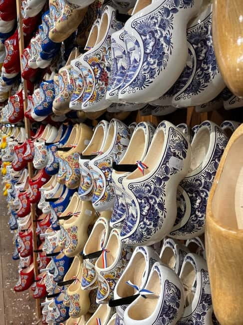 Amsterdam: Zaanse Schans Windmills Guided Tour - Key Points