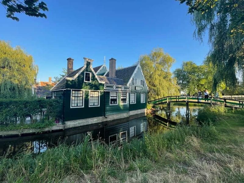 Amsterdam: Zaanse Schans Windmills Guided Tour - Inside the Windmills and Open-Air Museum