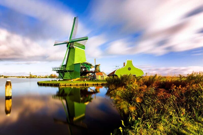 Amsterdam: Zaanse Schans, Windmills & Volendam Private Tour - Key Points