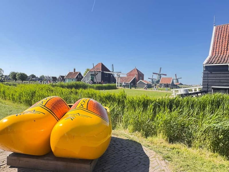 Amsterdam: Zaanse Schans Windmills & Zaandam E-Bike Tour - Practical Details and Group Experience