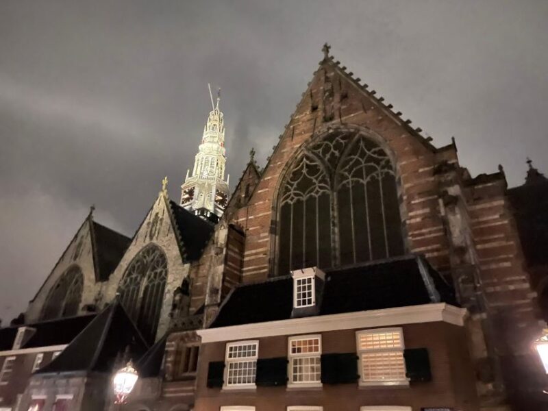 Amsterdams Ghostly Experiences Group Tour - The Spooky Atmosphere of Amsterdam at Night