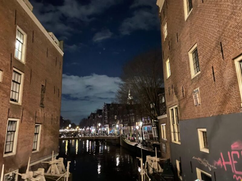 Amsterdams Ghostly Experiences Group Tour - Practical Details and Accessibility