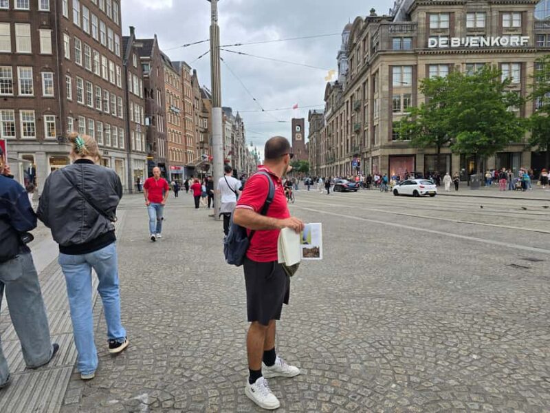 Amsterdam's Hidden Secrets: A WWII & Liberal Culture Tour - Visiting WWII Resistance and Memorial Sites
