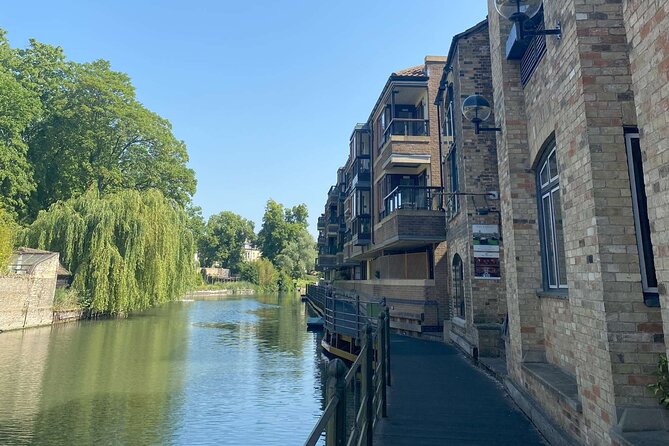 An Audio Guide to Cambridge's Hidden Histories and Rivalries - Key Points