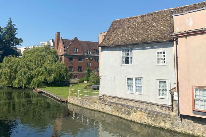 An Audio Guide to Cambridge's Hidden Histories and Rivalries - Cambridge’s Academic Heritage at Queens College