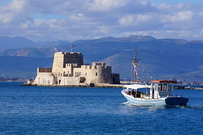 An exciting exploration of Peloponnese at ancient Corinth, Mycenae and Nafplio - Exploring Ancient Corinth’s Strategic Hub