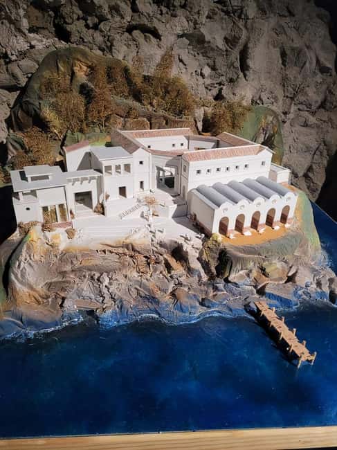 An immersive journey to discover Sorrento. - The Vesuvius Eruption Simulation: A Key Highlight