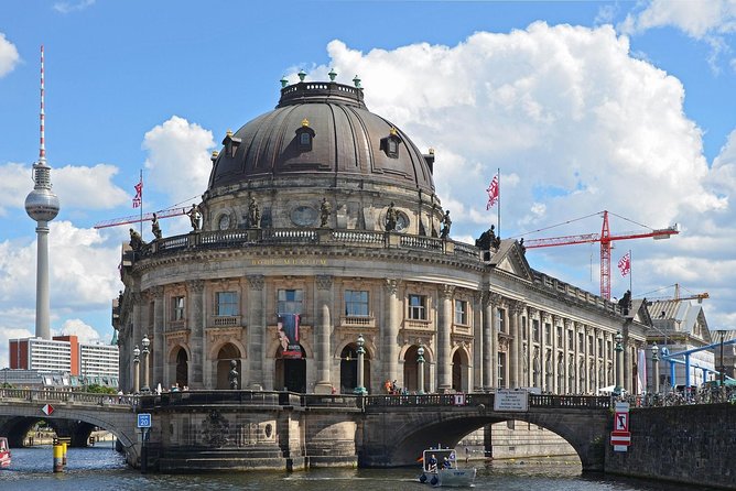 An Introduction to Berlin Walking Tour - Visiting Museum Island’s Architectural and Artistic Treasures