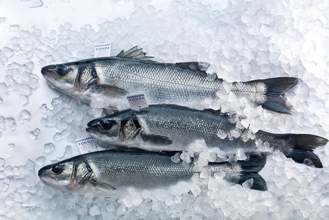 An Unforgettable Day With Fish, Wine and Olive Oil Tasting - Unique Features of the Boat Trip to Fonda Fish Garden