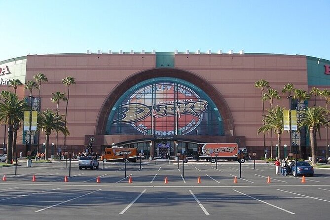Anaheim Ducks Ice Hockey Game at Honda Center - The Overall Appeal of the Anaheim Ducks Hockey Game Tour