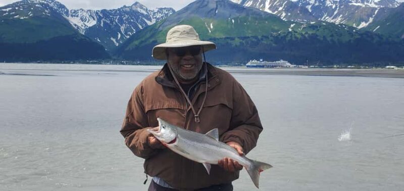 Anchorage: Full-day guided salmon fishing with Hotel Pickup - Dining on Fresh Salmon—Weather and Fish Permitting