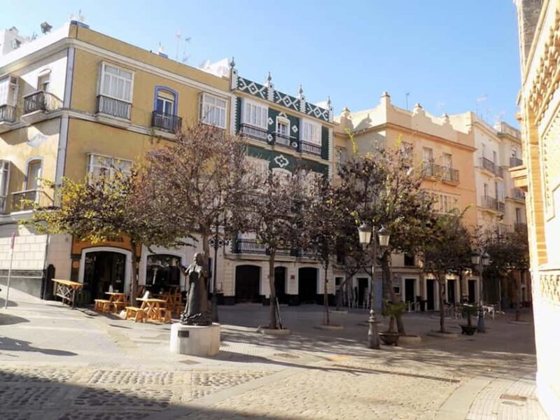 Ancient Gades: Roman Route through Cádiz - Explore Cádiz’s Roman Heritage in a 2-Hour Guided Tour