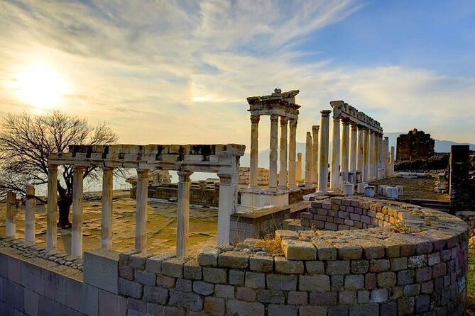 Ancient Pergamon Tour From Izmir - Practicalities of the Tour: Logistics and Pacing