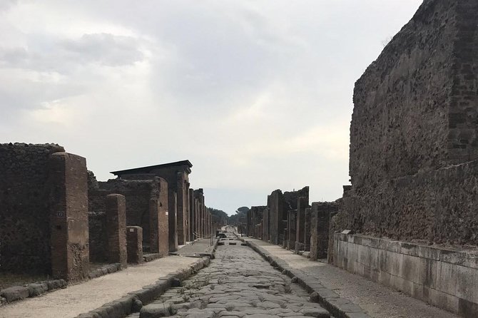 Ancient Pompei in the afternoon - The Value and Booking Tips