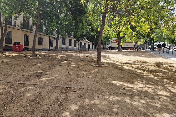 Andalusian Urban Escape - The Experience’s Focus on Madrid’s Hidden Islamic Past