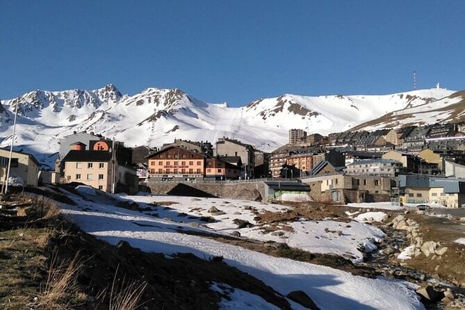 Andorra, France & Spain: 3 Countries in One Day from Barcelona - Experience the Cirque de Pessons and Its Mountain Lakes