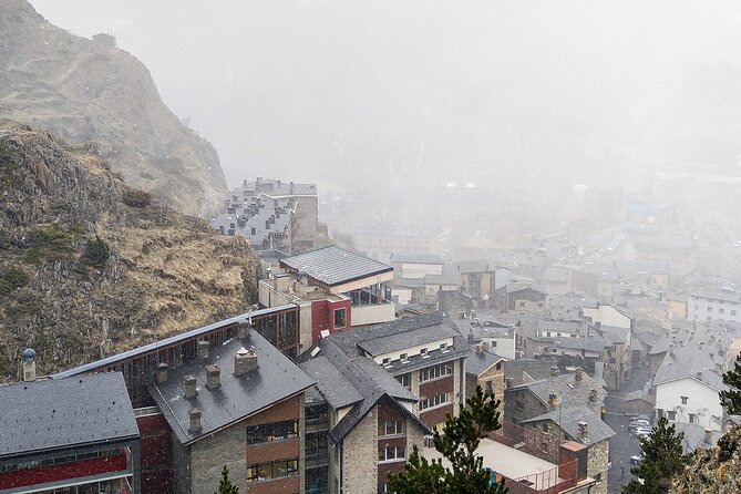 Andorra, France & Spain: 3 Countries in One Day from Barcelona - Logistics and Group Experience