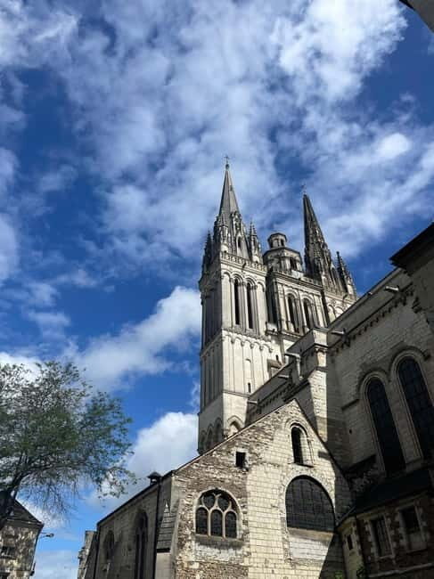 Angers: discovering the historic center - Exploring Angers’ Historic Center with a Local Guide