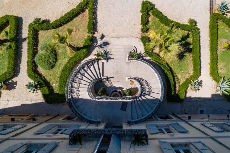 Aniane: The French garden visit of Château Capion and the wine experience - Strolling Through the Château’s French Gardens and Castle Courtyard