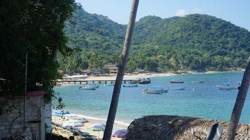 Animas colomitos snorkeling all inclusive - All-Inclusive Food and Drinks on Board