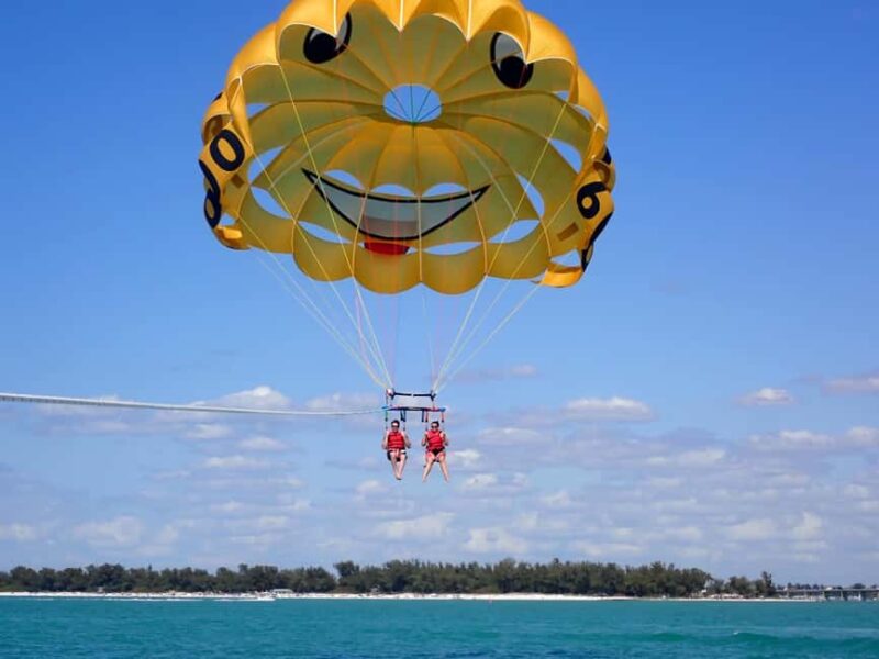 Anna Maria Island & Bradenton Beach Parasailing Tour - The Thrill of Flying Up to 400 Feet Over the Gulf of Mexico