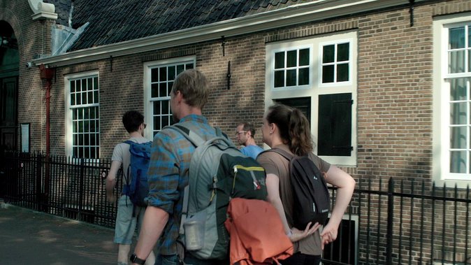 Anne Frank and the Jewish History of Amsterdam Private Tour - Wandering Through the Plantage Neighborhood