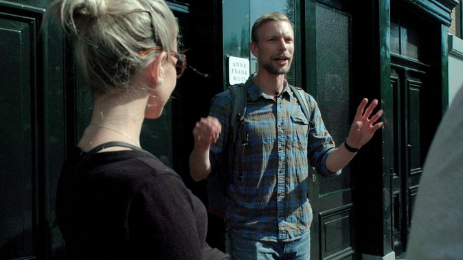 Anne Frank and the Jewish History of Amsterdam Private Tour - Discovering the ARTIS Amsterdam Royal Zoo