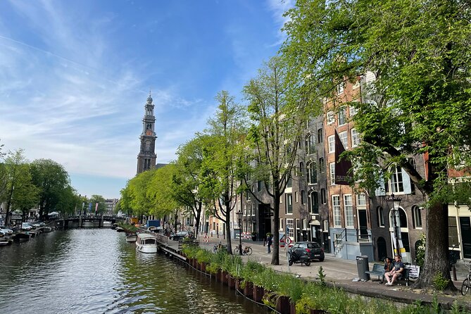 Anne Franks Last Walk and visit the Anne Frank House in Virtual Reality - The VR Experience at Leliegracht and Café Spanjer