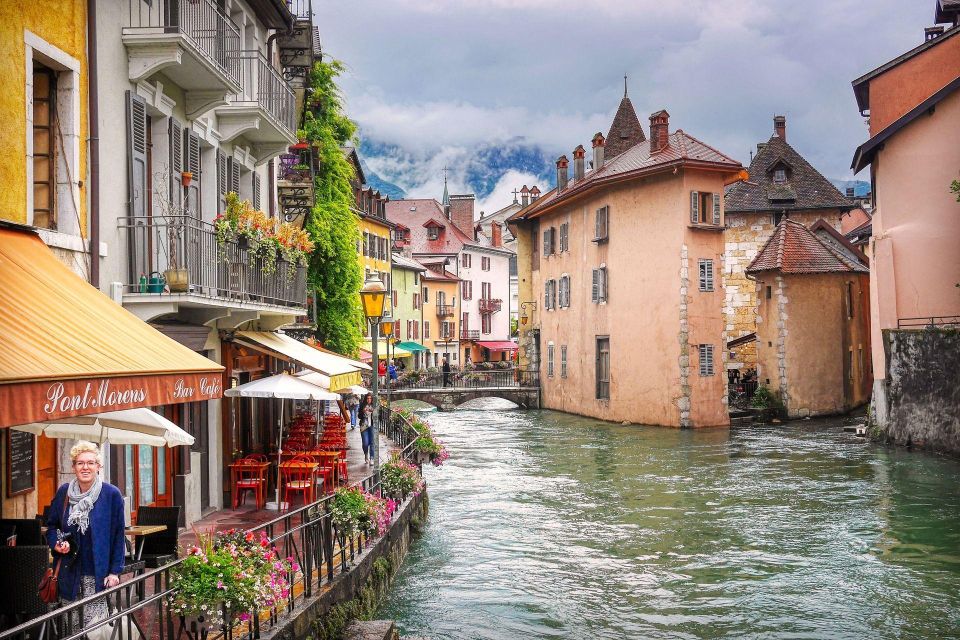 Annecy: Private Guided Walking Tour - How This Tour Compares to Other Experiences in Annecy