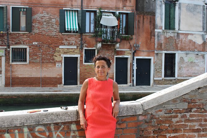 Another Side of the City: Discovering Authentic Venice - Exploring Campo San Barnaba and Campo Santa Margherita