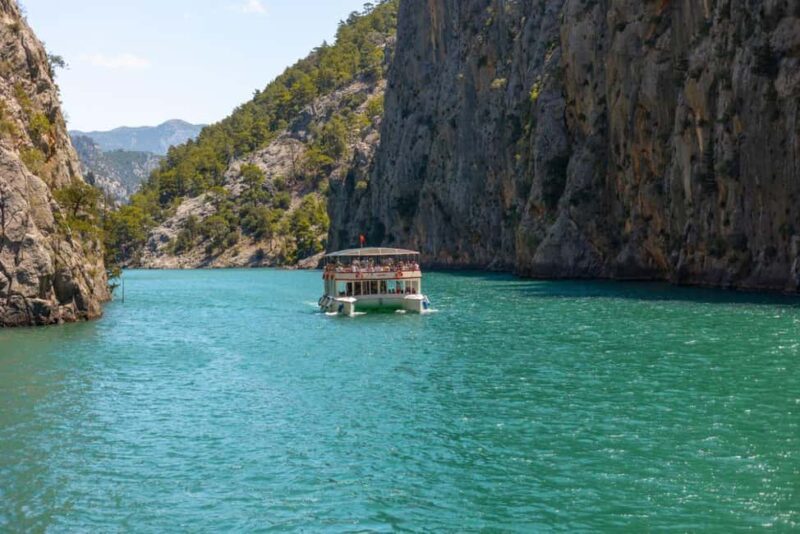 Antalya/Alanya: Green Canyon With Boat&Lunch - Lunch Onboard: Local Flavors and Refreshing Drinks