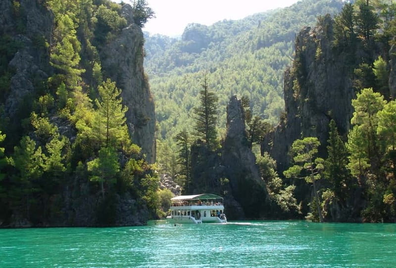 Antalya-Alanya-Side: Green Canyon Boat with Lunch&Transfers - Navigating the Green Canyon: The Main Stop