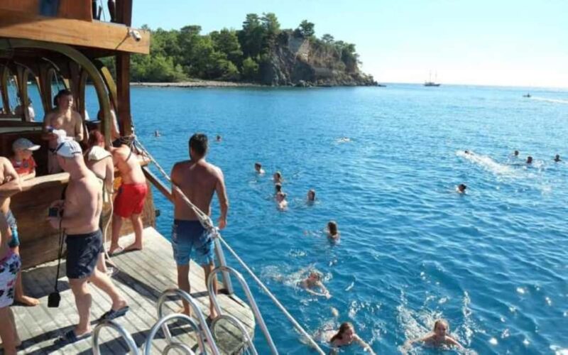 Antalya Boat Tour: Düden Waterfall, Swim & Soft Drinks - Antalya Boat Tour: Düden Waterfall, Swim & Soft Drinks