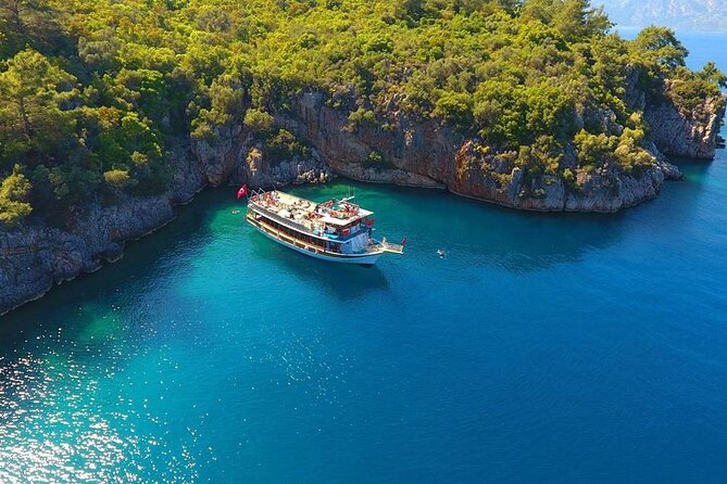 Antalya City Tour Full-Day Boat Tour Cable Car and Waterfall Peerless&Excellent - Exploring Kaleici: Old Town Charm and Local Flavors