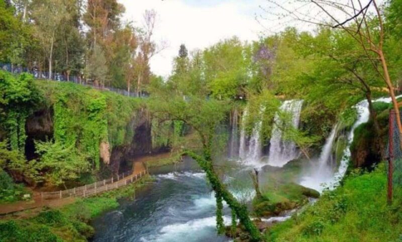 Antalya: Duden Waterfall Relax Boat Trip with Lunch - Onboard Lunch and Refreshments
