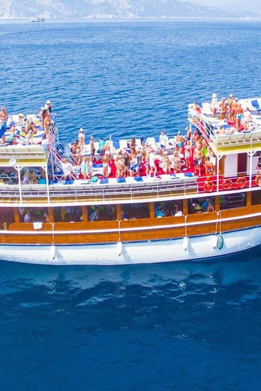 Antalya: Guided City Tour with Waterfalls Tickets and Lunch - Exploring Urgupium: The Shopping Stop