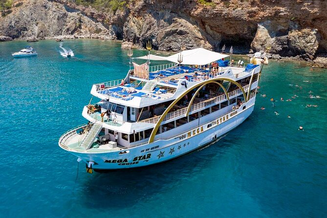 Antalya Mega Star Yacht Tour with Lunch, Foam Party & Transfer - Satisfying Lunch on Deck