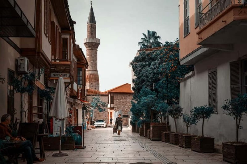 Antalya: Old Town Walking Tour incl. Turkish Tea and Baklava - Including Turkish Tea and Baklava for a Cultural Taste