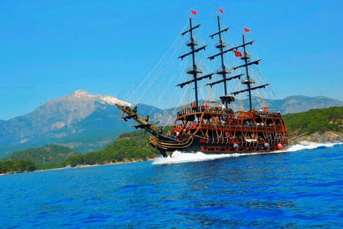 Antalya Pirate Boat Tour with Lunch and Roundtrip Transfer - Dynamic Pirate Adventure with Comfortable Amenities and Scenic Stops