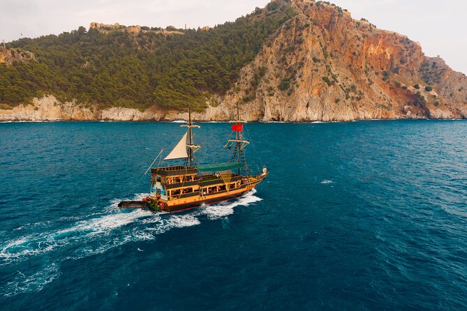 Antalya Pirate Boat Tour with Lunch and Roundtrip Transfer - Second Stop at Kemer for Beach and Exploration