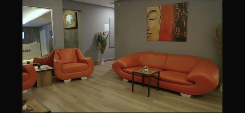 Antalya: Turkish Bath, Scrub Foam & Oil Massage w/ Transfer - Guides and Multilingual Support