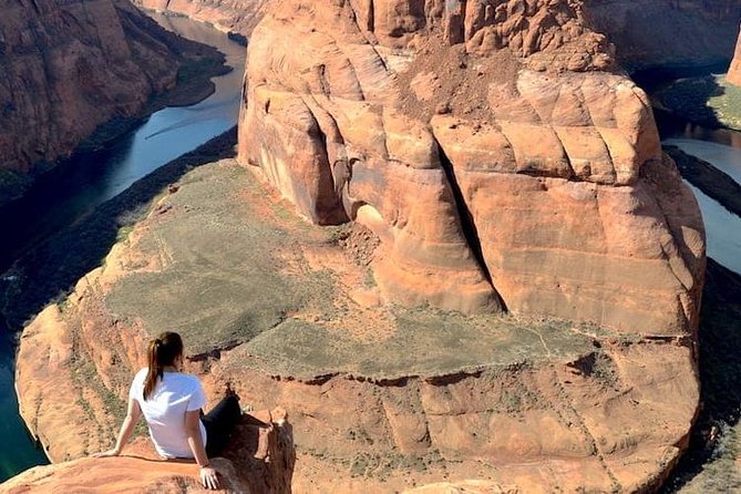 Antelope Canyon and Horseshoe Bend Day Tour from Flagstaff - Frequently Asked Questions