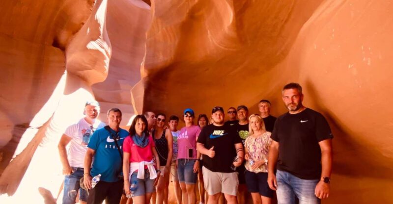 Antelope Canyon and Horseshoe Bend Day Tour from Las Vegas - Key Points